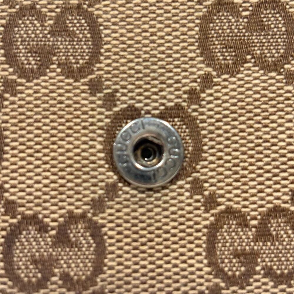 Gucci Brown Monogram Wallet - Picture 12 of 14